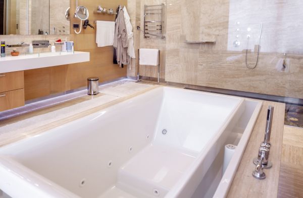 Tub Repair Service in Laurel
