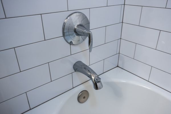 Tub Spout Replacement in Laurel